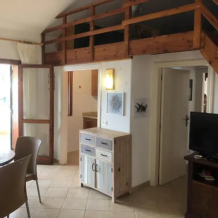 Gioia شقة تروبيا